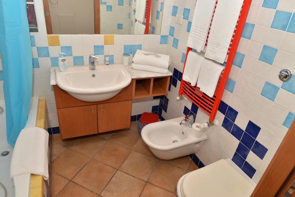 サレルノ Casa Lungomare Bed & Breakfast エクステリア 写真
