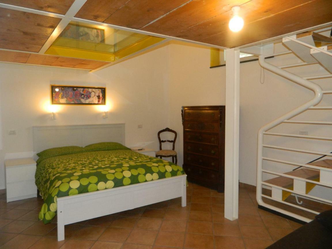 サレルノ Casa Lungomare Bed & Breakfast エクステリア 写真